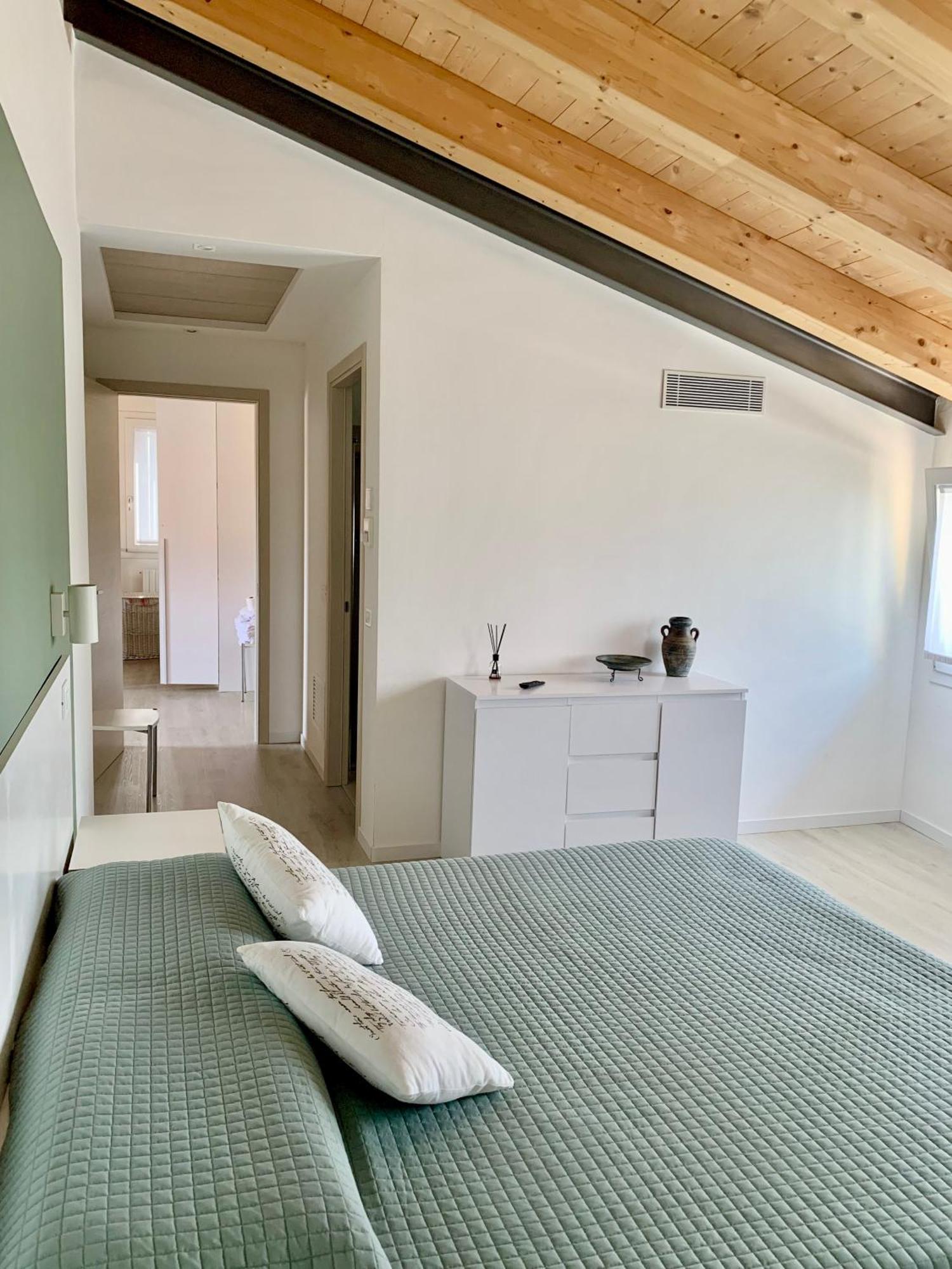 Villavecchia Castegnero Buitenkant foto